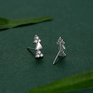 Elegant S925 sterling silver Christmas tree stud earrings with sparkling cubic zirconia