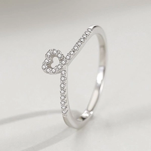 Minimalist S925 sterling silver V-shaped ring with pavé zircon heart design for women