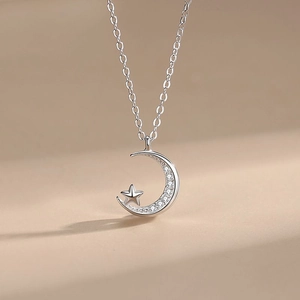 Collier en argent sterling S925 avec pendentif lune étoile et pavé de zircones