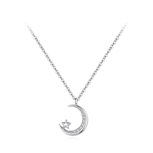 Élégant collier en argent s925 avec pendentif lune et étoile serti de zircones