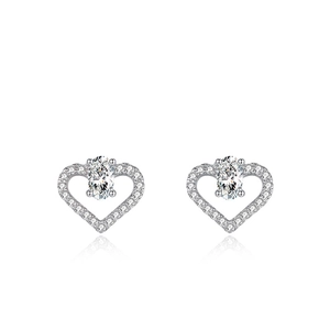 Boucles d'oreilles cœur élégantes en argent S925 avec cristaux de zircone brillants