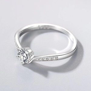 Elegante S925 sterling zilveren kroonring met zes-potige ronde zirkonia steen