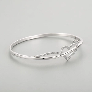 Elegant S925 sterling silver hollow heart bracelet with pavé cubic zirconia accents