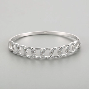 Bracciale a catena in argento S925 lucido da donna con micro-pave di cristalli lucenti