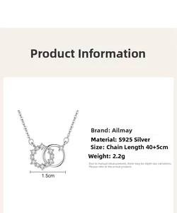 Vue détaillée du collier à double anneau entrelacé en argent S925 avec pendentif zircon