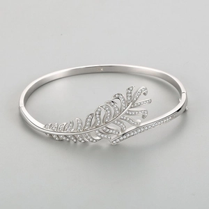 S925 sterling silver feather open bangle with sparkling cubic zirconia leaf design