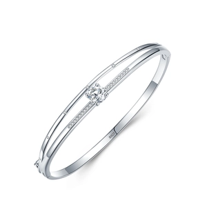 Brazalete de doble capa en plata de ley S925 pulida con circonitas brillantes