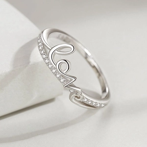 Bague Love élégante en argent sterling S925 avec diamants pavés scintillants et finition chic