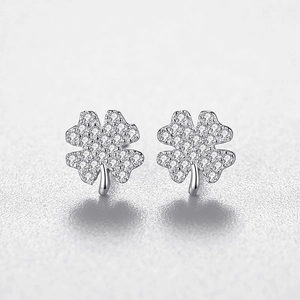 Sparkling S925 sterling silver four-leaf clover stud earrings with pavé zircon crystals