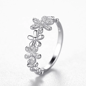 Bague marguerite en argent sterling S925 avec cristaux de zircone pour femme chic