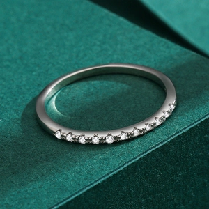 Minimalist s925 sterling silver stackable ring with delicate micro-pave round zircons