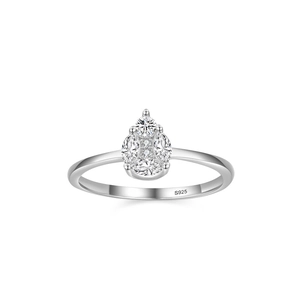 Elegant S925 sterling silver ring featuring a teardrop-shaped cluster of cubic zirconia