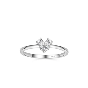 Minimalist S925 sterling silver ring with sparkling heart shaped cubic zirconia stones