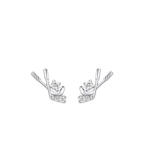 Boucles d'Oreilles Clous en Argent Sterling 925 Forme Crosse de Hockey pour Femmes Sportif avec Zirconia Incrusté Bijoux Minimalistes
