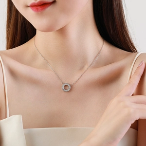 S925 sterling silver daisy pendant necklace with baguette-cut zircons for women