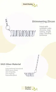 Détail macro du collier en argent 925 avec des pierres de zircone cubique serties