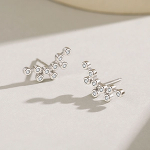 Elegant S925 silver bubble stud earrings with sparkling cubic zirconia cluster