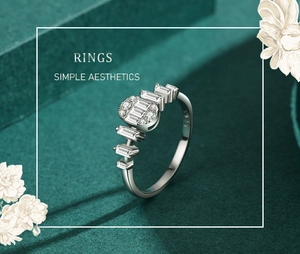 Makroaufnahme von S925 Sterlingsilber Ring mit Baguette und runden Zirkonsteinen