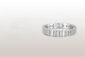 Macro detail of S925 silver ring featuring geometric hollow lines and zircon paving