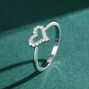 S925 sterling silver hollow heart ring with micro-pave crystals in 45-degree side view