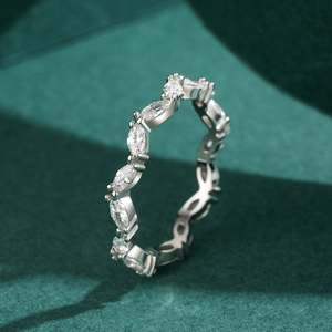 Luxurious S925 sterling silver ring with marquise-cut zircons on green velvet