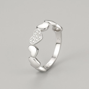 Bague en argent S925 en forme de cœur sertie de zircons cubiques scintillants