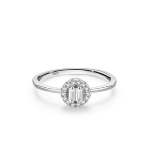 Elegant S925 sterling silver ring with dual rectangular diamonds and halo design