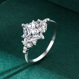 Elegant S925 sterling silver ring with square-cut zircon stone and four-claw setting