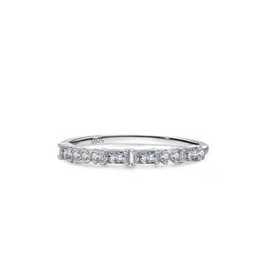 Eleganter S925 Sterlingsilber Stapelring mit runden und baguetteförmigen Zirkonia-Steinen