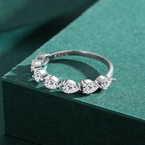 S925 sterling silver ring with seven pear-cut teardrop cubic zirconia in prong setting