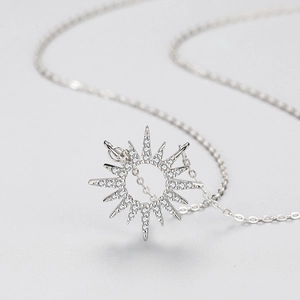 Elegant S925 sterling silver sunflower pendant necklace with sparkling cubic zirconia pavé
