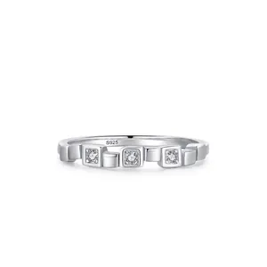 S925 Sterling Silver Micro Inlaid Zirconia Ring For Women Minimalist Geometric Square Link Finger Ring Jewelry Gift