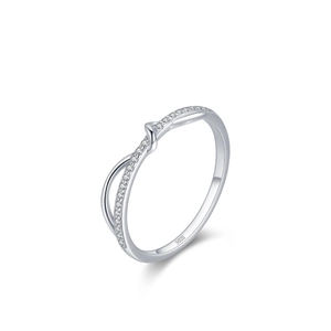 Elegant S925 sterling silver ring with pavé geometric design and polished finish