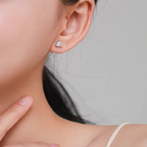 Minimalist S925 sterling silver triangle stud earrings with clear zircon on model