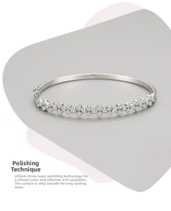 Détail du bracelet bulles en argent sterling S925 avec zircons scintillants incrustés
