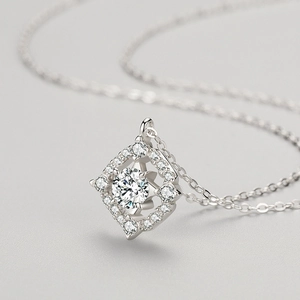 S925 sterling silver geometric pendant necklace with sparkling pavé moissanite stones