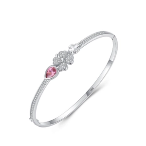 S925 sterling silver four-leaf clover bangle with pink pear-cut stone and pavé diamonds