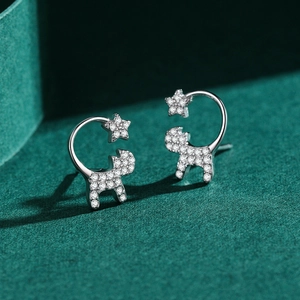 S925 sterling silver cat and star stud earrings with sparkling zircon stones