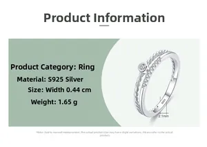 Macro d'une bague double couche en argent S925 de 0,44cm avec oxydes de zirconium de 2,1mm
