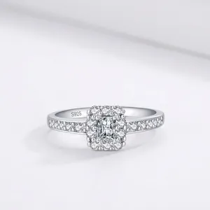 Luxury 925 Sterling Silver Radiant Cut Zirconia Ring Elegant Halo Pavé Engagement Wedding Ring For Women Fashion Jewelry