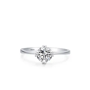 925 Sterling Silver Ring For Women Minimalist Design Zirconia Solitaire Ring Four-Prong Simple Engagement Ring Fashion Jewelry Gift