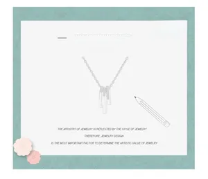 Croquis de design conceptuel d'un collier géométrique en argent avec triple pendentif
