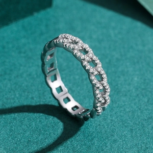 S925 sterling silver chain ring with pave-set pavé diamonds on a green base