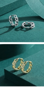Macro di orecchini a cerchio a catena in argento S925 con pavé di zirconi cubici