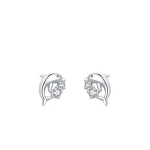 Boucles d'Oreilles Clous Dauphin en Argent Sterling 925 Micro Pavé Zirconia Forme d'Animal Bijoux de Mode Minimalistes pour Femmes