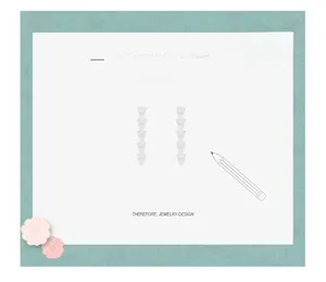 Croquis de boucles d'oreilles en argent à tête de léopard avec détails artisanaux