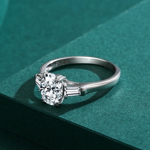 Luxurious S925 sterling silver ring featuring oval simulated diamond and side stones