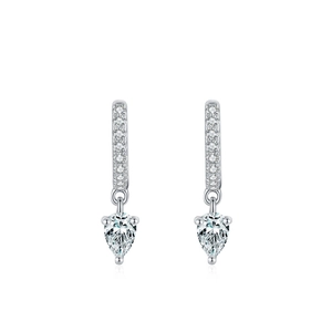 Elegant S925 sterling silver pear-cut teardrop earrings with shimmering cubic zirconia