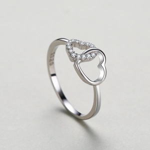 Elegant S925 sterling silver interlocking double heart ring with pavé cubic zirconia