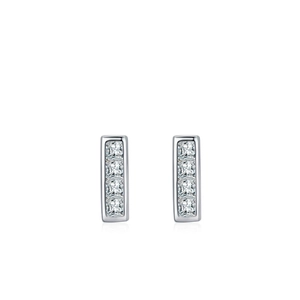 S925 Sterling Silber geometrische Ohrstecker mit vier quadratischen klaren Zirkonia
